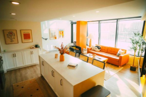 NEW Cozy Downtown Halifax Loft with Free Parking